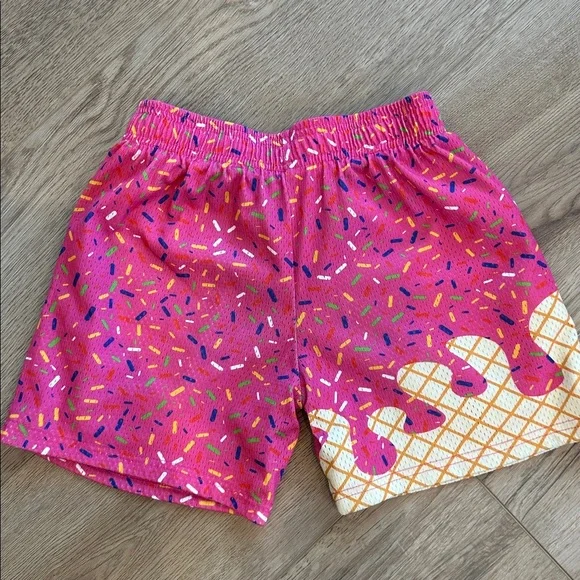 Baseball Lifestyle 101 Youth Strawberry Ice Cream Shorts - Picture 3 of 3